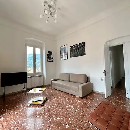 Fancy Bright With And Mountain View On An Ancient Staircase 5 Mins To The Station With 2 Balcony With Amazing View Апартаменты Специя