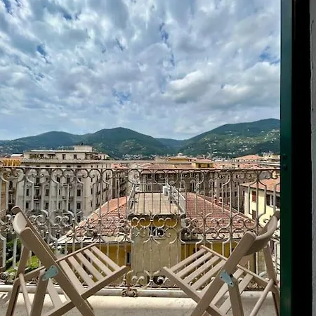 Fancy Bright With And Mountain View On An Ancient Staircase 5 Mins To The Station With 2 Balconies With Amazing View * La Spezia